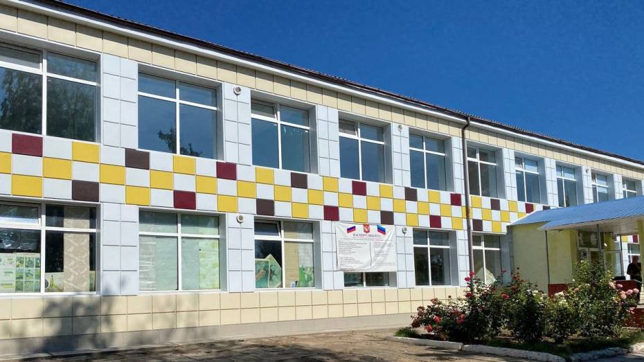 Воронежские строители завершили ремонт в трех школах и двух детсадах ЛНР