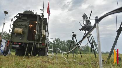 Губернатор Воронежской области поздравил бойцов с Днем специалиста по радиоэлектронной борьбе