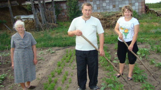 В Новохоперске социальные работники профессиональный праздник отметили по-семейному
