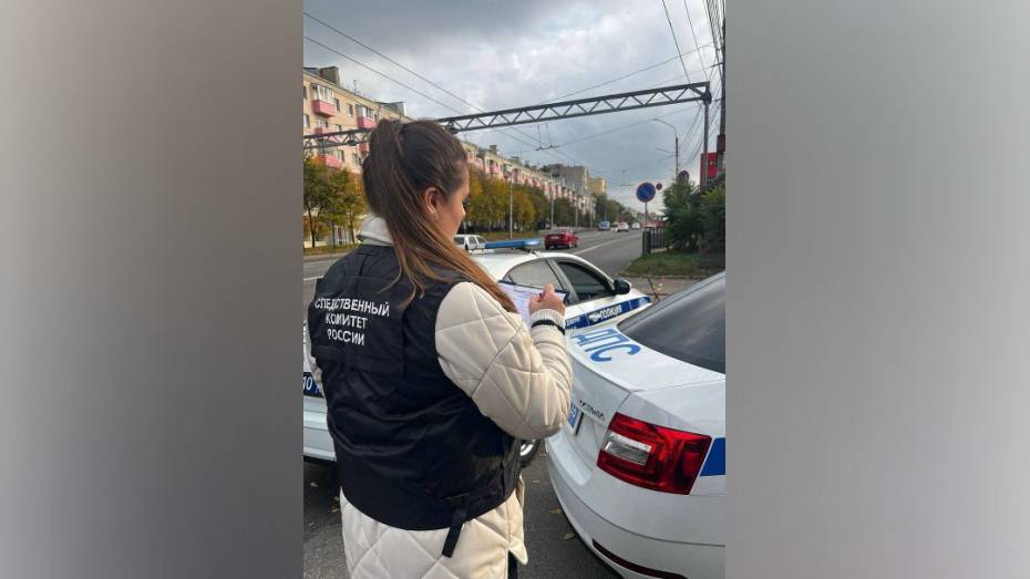 В Воронеже сестра заступилась за брата, предложив взятку полицейскому