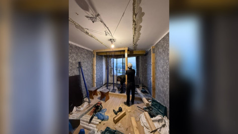 В Воронеже начали восстановление 16-этажки, пострадавшей от атаки БПЛА 17 июля