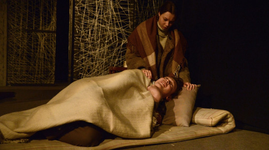 Воронежский ТЮЗ поставил спектакль о любви на войне