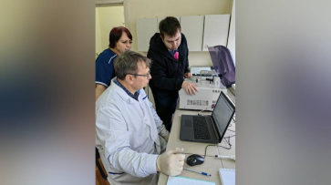 В лаборатории больницы новохоперского села Елань-Колено установили новый биохимический анализатор