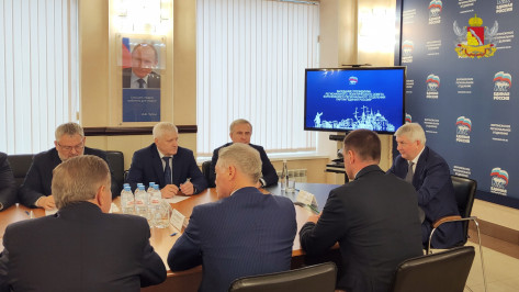 Губернатора Александра Гусева утвердят в статусе секретаря воронежской «Единой России» 17 декабря