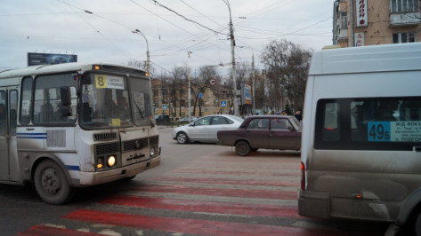 В Воронеже на 45% увеличилось количество ДТП по вине водителей автобусов