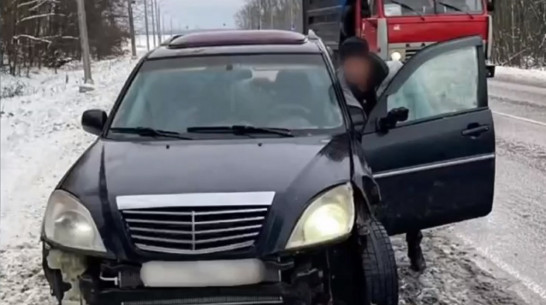 В Воронеже сняли на видео погоню полиции за машиной с подложными номерами