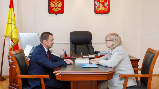 Председатель облдумы Юрий Матузов обсудил новые проекты с руководителем Воронежского отделения детского фонда