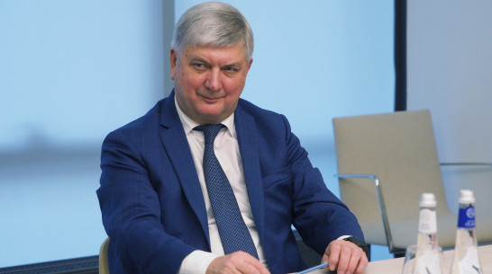 Воронежский губернатор поздравил радио «Губерния» с 10-летием начала вещания