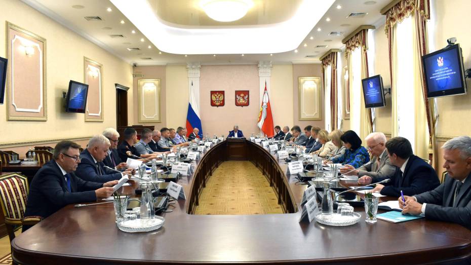 Воронежский губернатор провел заседание антитеррористической комиссии