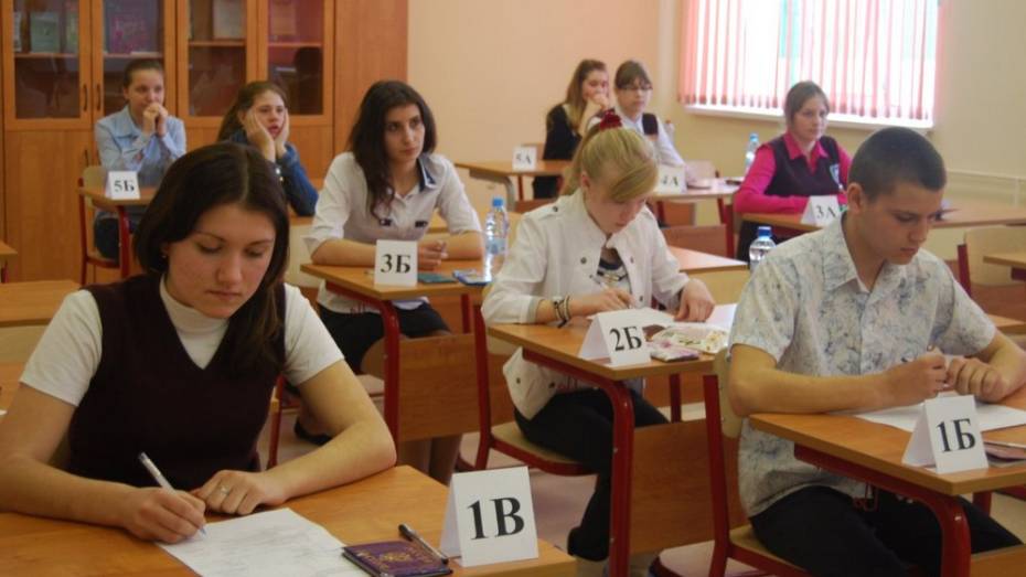 Более сотни россошанских девятиклассников не сдали экзамен по математике