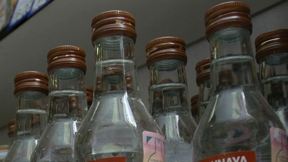Полицейские нашли у воронежца 2,2 тыс л нелегального алкоголя