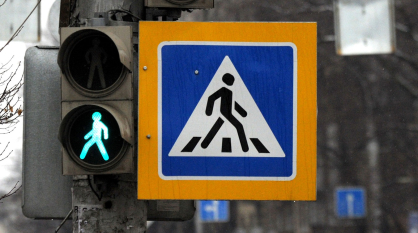 В Воронеже установили новые дорожные знаки и светофоры на Волгоградской