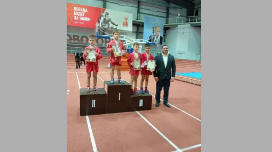 Самбисты из Таловой выиграли 5 золотых медалей в Нововоронеже