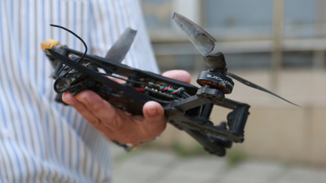 В воронежскую школу принесли дрон-камикадзе