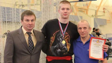 Воронежский спортсмен завоевал «серебро» на первенстве Европы по вольной борьбе