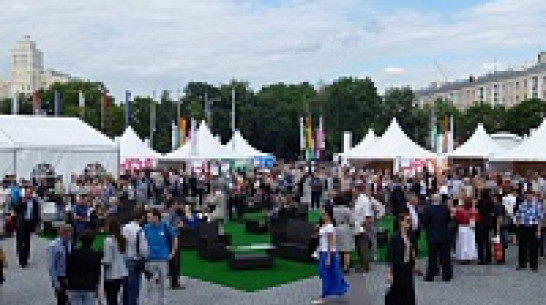 На четвертый Платоновский фестиваль в Воронеж приедет театр запахов и театр на воде