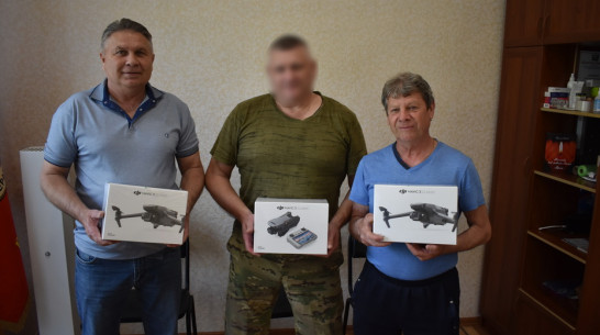 Калачеевцы передали участникам СВО 5 беспилотников