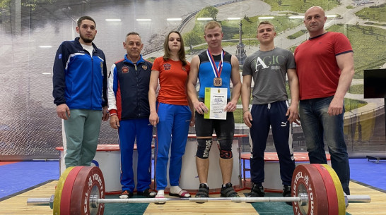 Калачеевский тяжелоатлет взял «бронзу» на чемпионате ЦФО в Ярославле