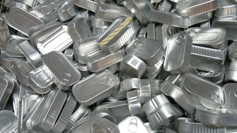 В Воронежской области задержали 2,9 тонны консервов без документов