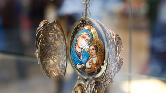 В Воронеже открылась благотворительная выставка-продажа пасхальных сувениров