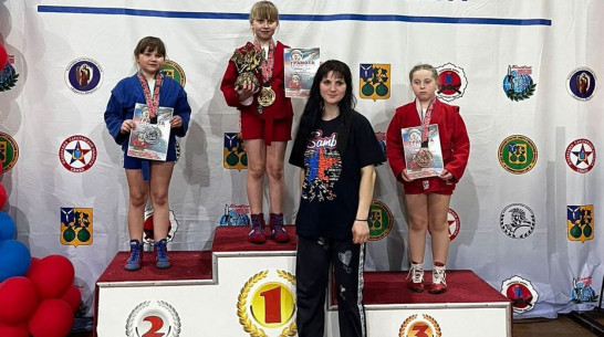 Таловская самбистка завоевала «бронзу» открытого турнира в Саратовской области