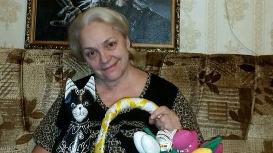 Мама Михаила Горшенева получила от воронежских фанатов тряпичные тюльпаны