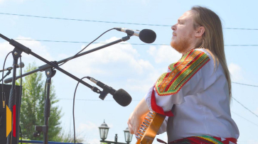 Композитор из Терновки написал музыку к фильму об иконописце Андрее Рублеве