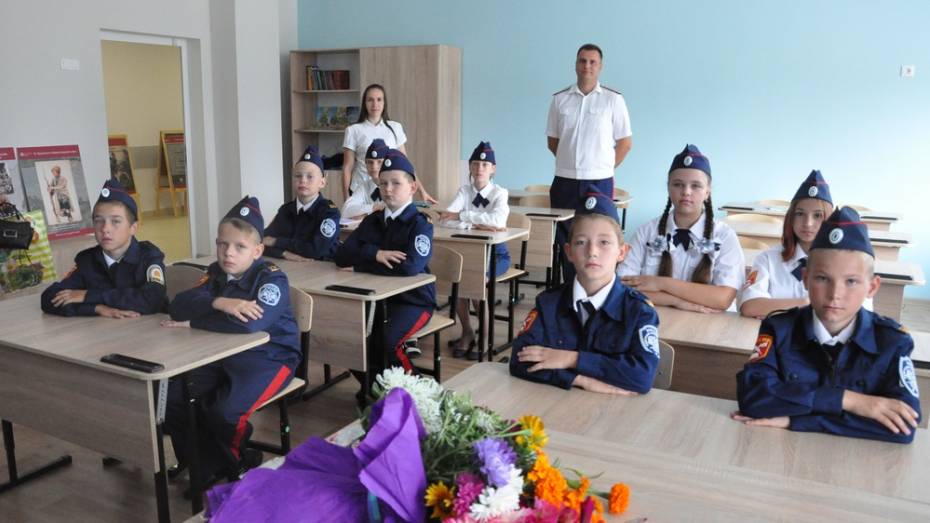 Казачий кадетский класс появился в школе павловского села Александровка Донская