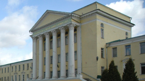 В Воронеже эвакуировали студентов корпуса опорного вуза из-за задымления