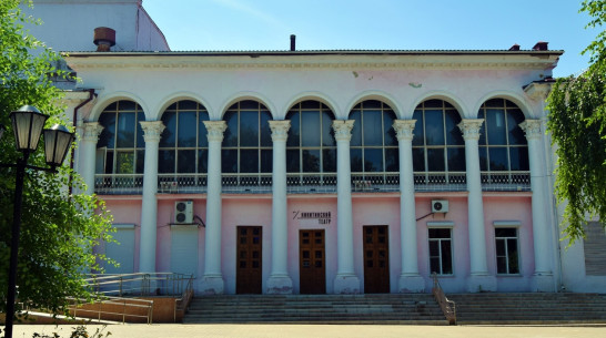 Никитинский театр в Воронеже обязали покинуть ДК железнодорожников до 29 апреля