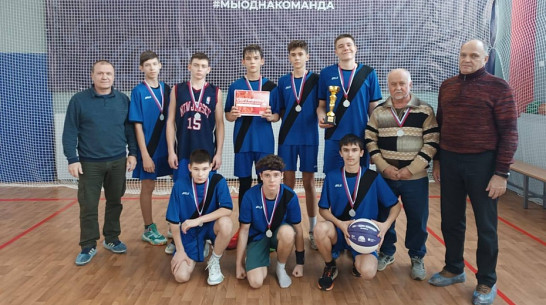 Россошанцы стали призерами зонального этапа чемпионата школьной баскетбольной лиги