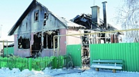 В селе Углянец Верхнехавского района на пожаре погиб мужчина