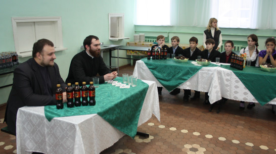 Областная акция «Пьем квас вместо пива» стартовала в Богучаре