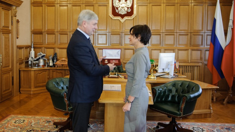 Главный архитектор Воронежской области получила почетный знак «За труд и профессионализм»