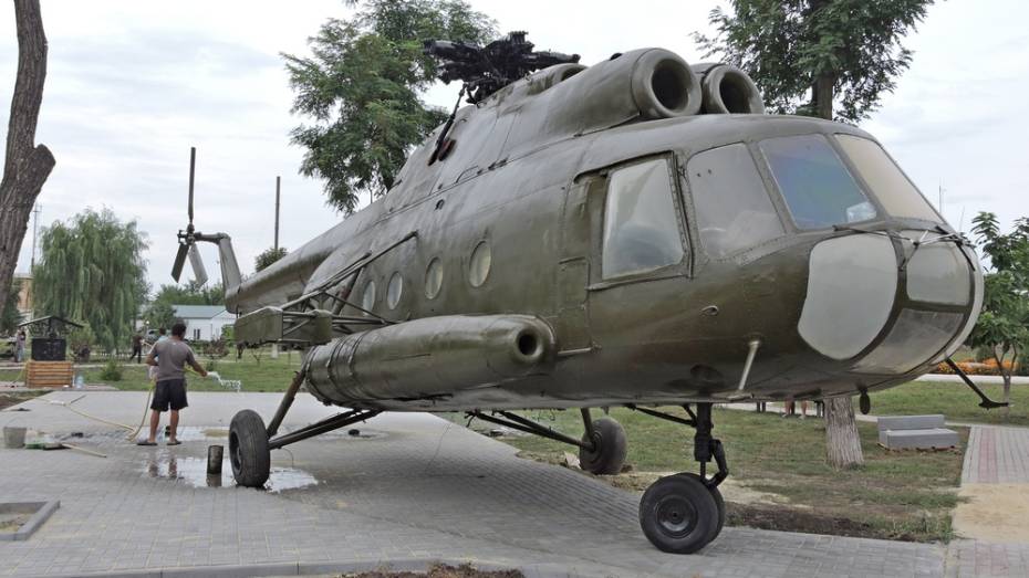 В Воронежской области вандалы повредили вертолет Ми-8 музея военной техники