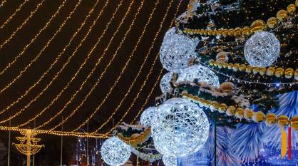 Парад Дедов Морозов, концертные программы, каток: афиша на новогодние праздники в Воронеже 2025–2026