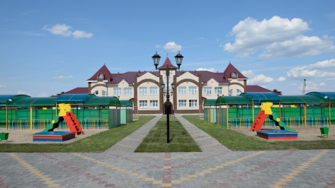 В Боброве открылся детский сад на 80 мест 