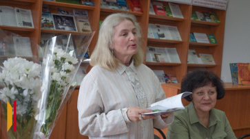 Жительница лискинского хутора Титчиха Ирина Ельникова выпустила пятый поэтический сборник