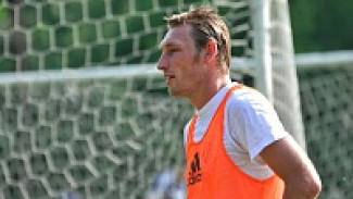 Нападающий «Факела» Андрей Сальников: «Надеюсь, мы выйдем в ФНЛ со второго места!»