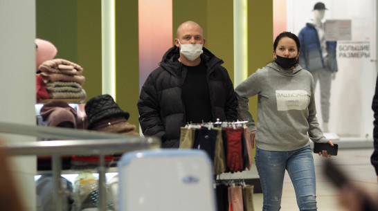 Коронавирус 2 недели подряд бьет антирекорды по заболеваемости в Воронежской области