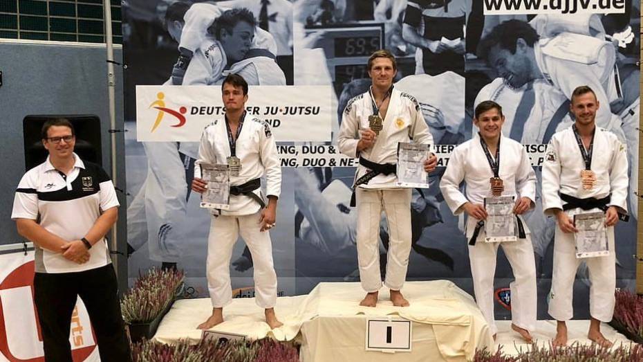 Воронежский боец завоевал золотую медаль на международном турнире по джиу-джитсу