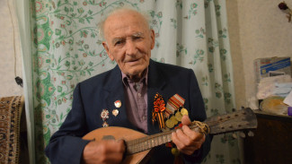 Почетный метеоролог, алтарник и музыкант. Участнику Великой Отечественной войны из Воронежской области исполнилось 100 лет