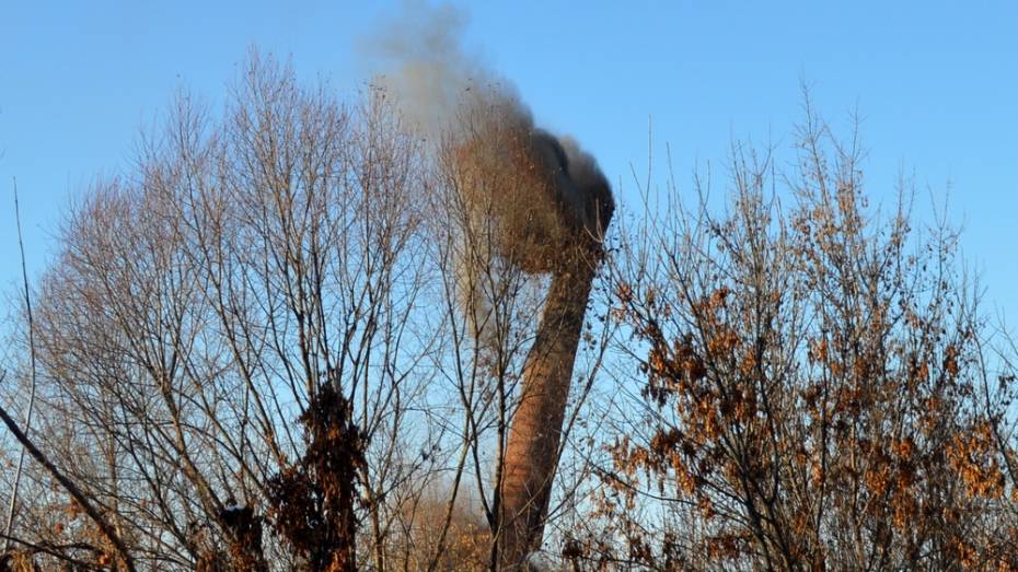 В Воронежской области взорвали 33-метровую аварийную башню