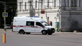 Скончался один из подростков, пострадавших в столкновении легковушки с мотоциклом под Воронежем