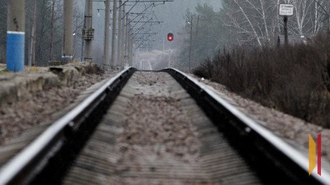 В Воронежской области обломки БПЛА упали на железнодорожные пути