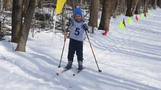 В Грибановке лыжник поучаствовал в соревнованиях в день рождения