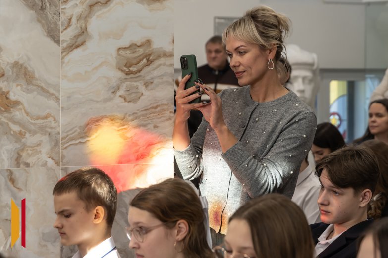 вручение паспортов