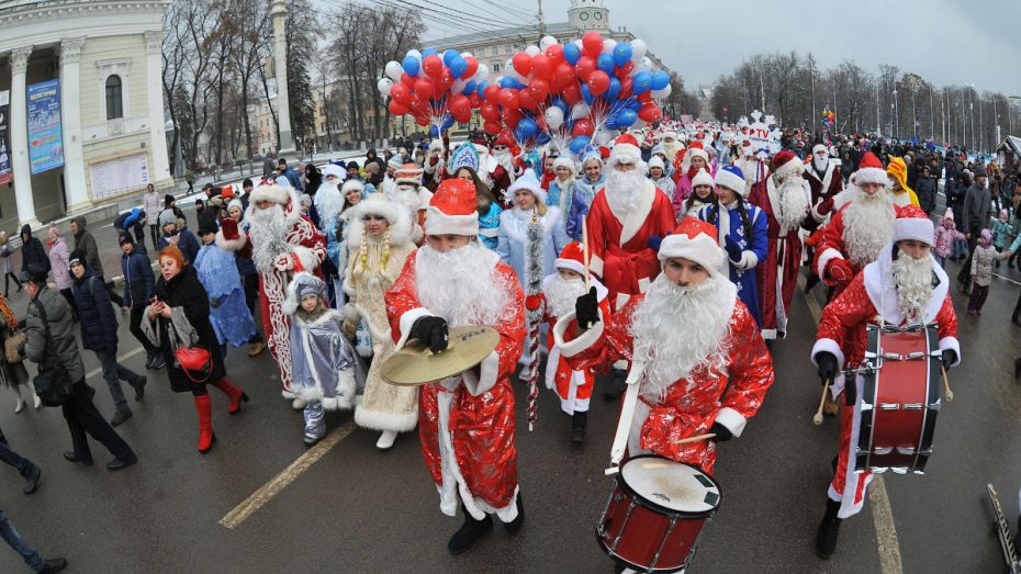Часть центра Воронежа перекроют из-за парада Дедов Морозов