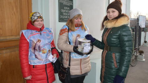 В Острогожском районе в рамках акции «Рождественское чудо» собрали 34 тыс. рублей