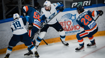 Воронежский «Буран» завершил выездную серию поражением от «СКА-Нева»